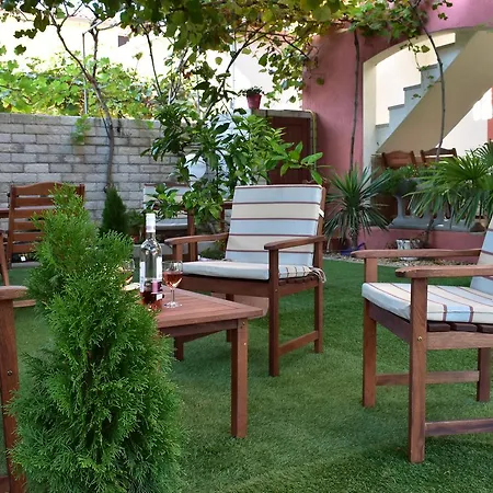 Apartament Apartments Zara