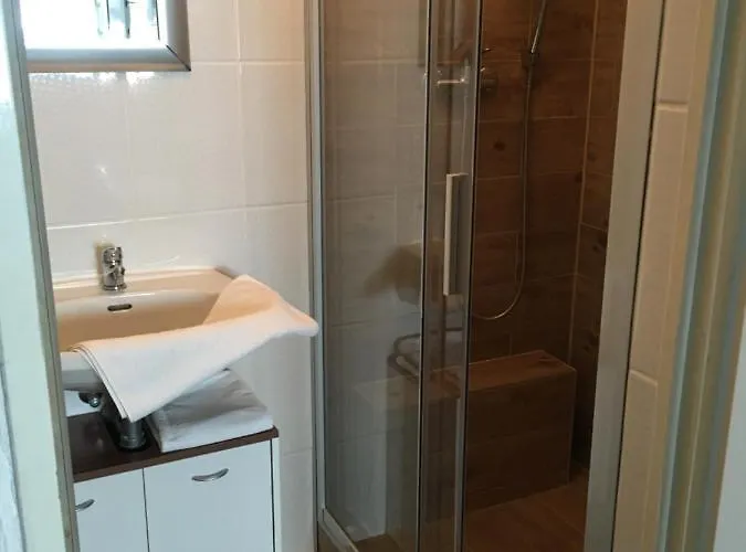 Apartments Zara Zara