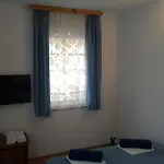 Apartments Zara 아파트 *