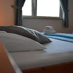 아파트 Apartments Zara