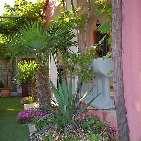 Apartments Zara Apartament