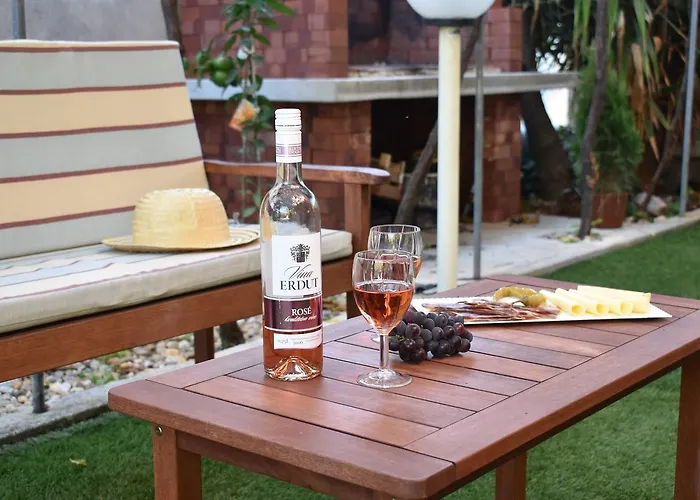 扎拉公寓 公寓 *